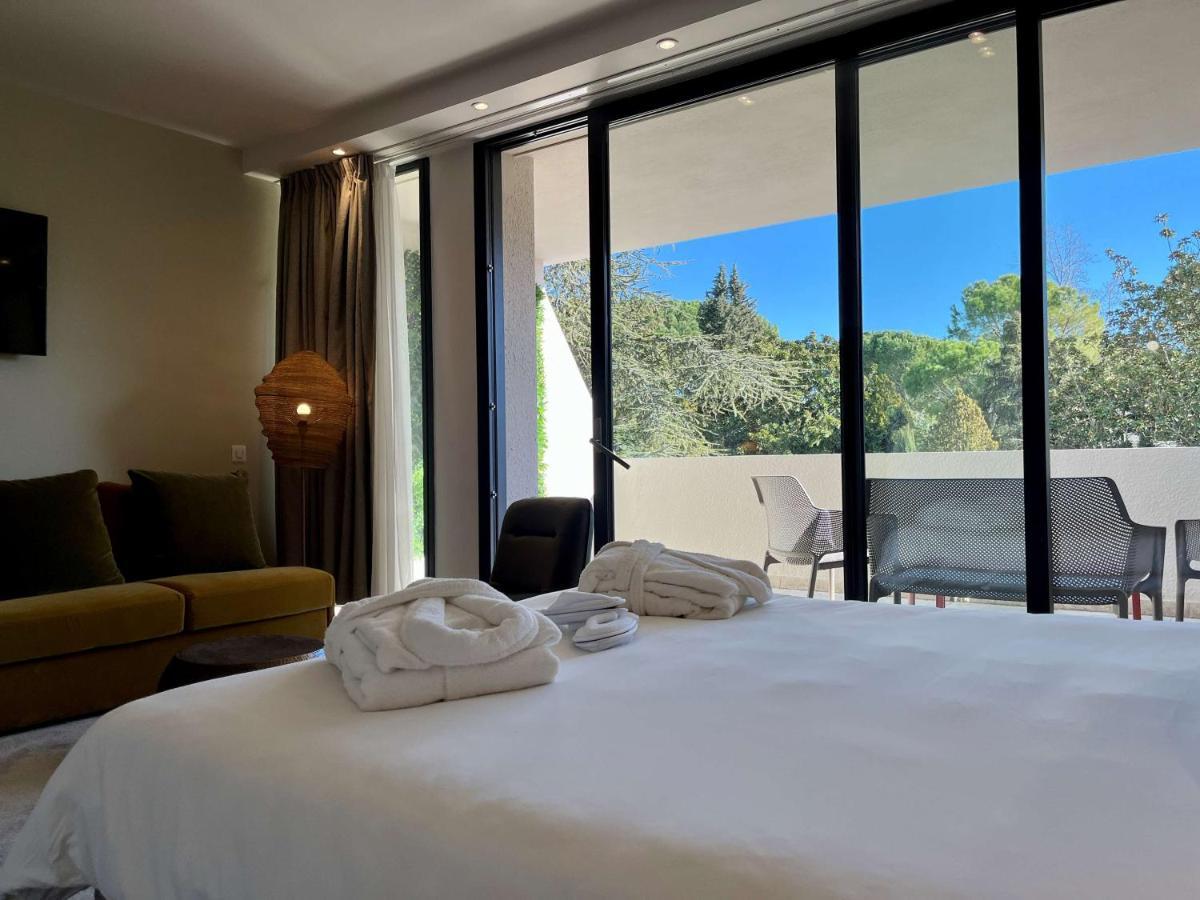 Best Western Sevan Parc Hotel Pertuis Εξωτερικό φωτογραφία