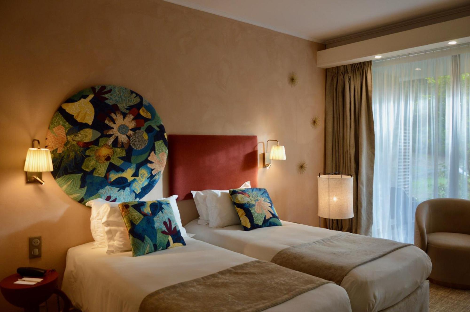 Best Western Sevan Parc Hotel Pertuis Εξωτερικό φωτογραφία