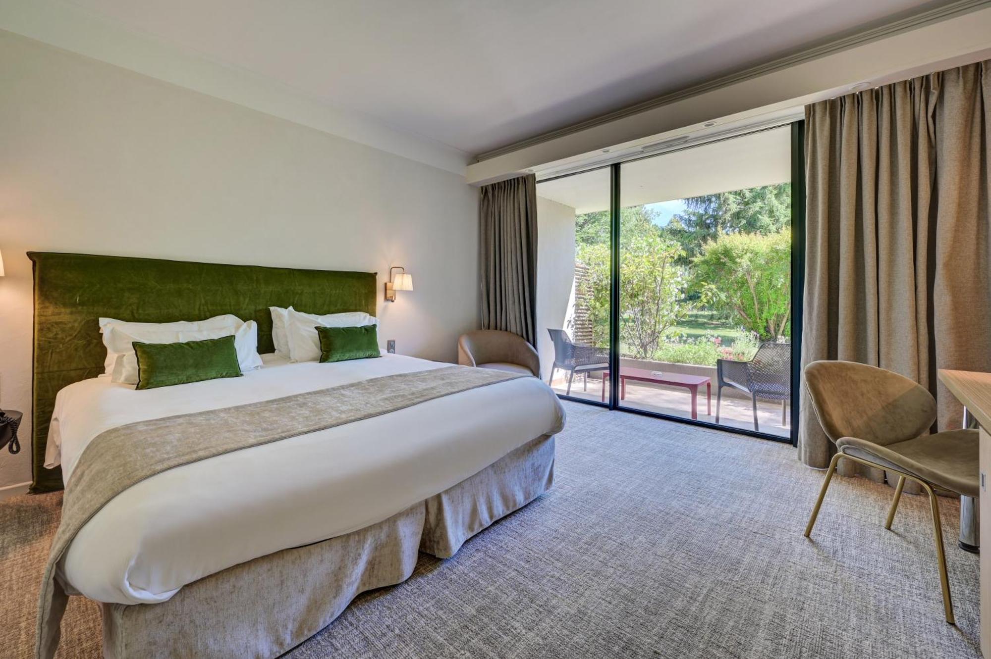 Best Western Sevan Parc Hotel Pertuis Εξωτερικό φωτογραφία