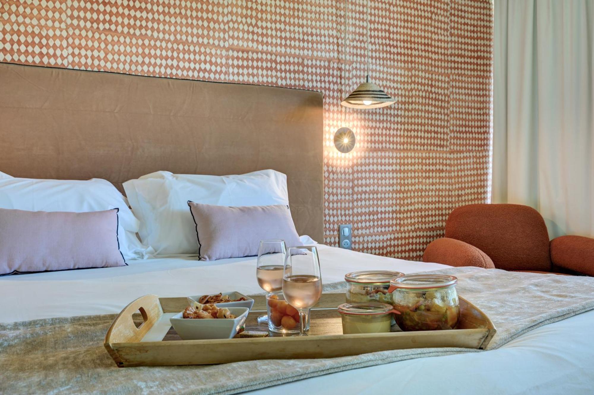 Best Western Sevan Parc Hotel Pertuis Εξωτερικό φωτογραφία