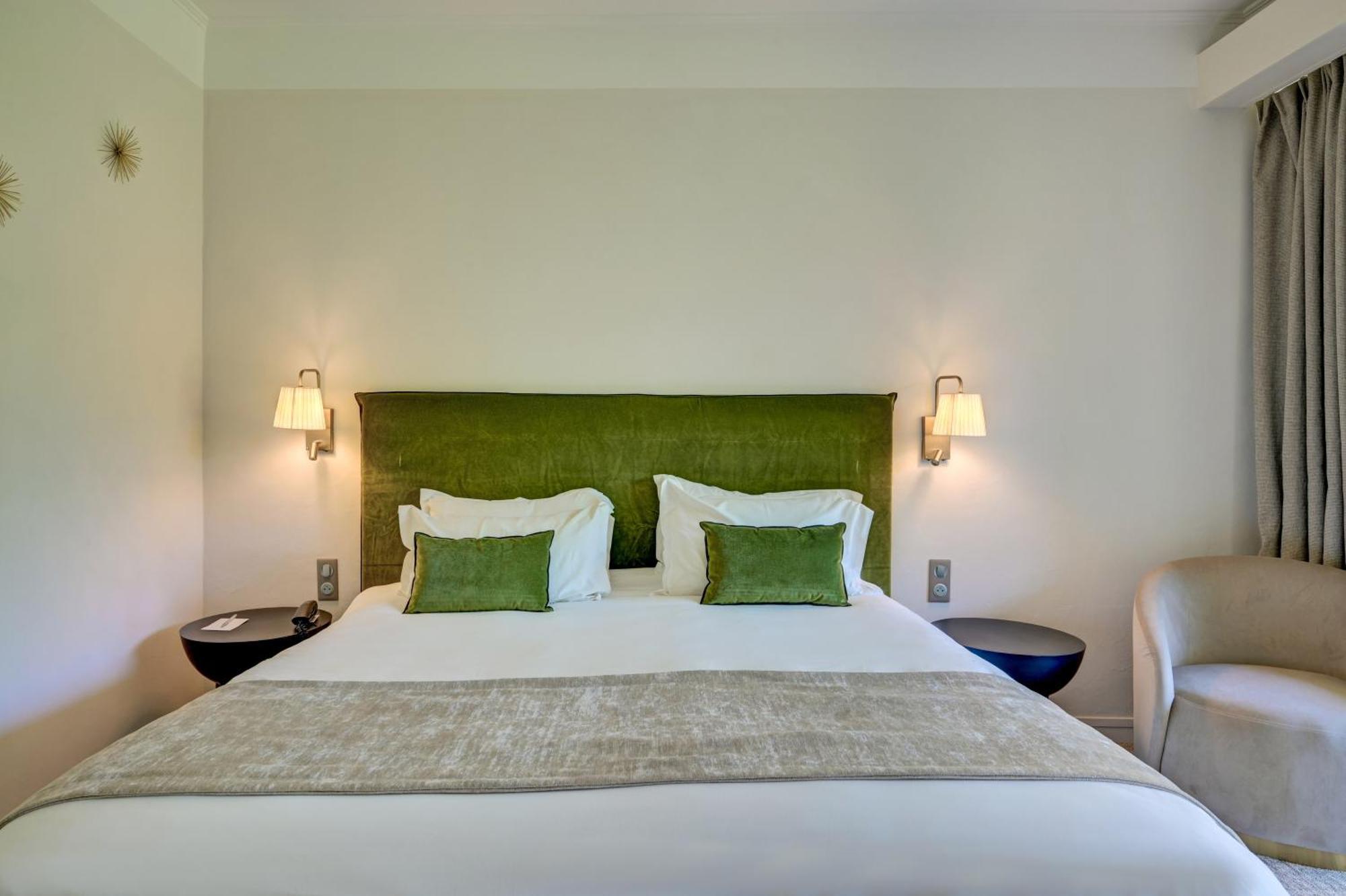 Best Western Sevan Parc Hotel Pertuis Εξωτερικό φωτογραφία